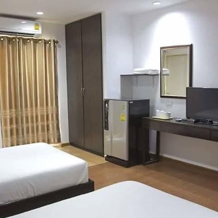 Field Town Apartment Nakhon Nayok Eksteriør billede